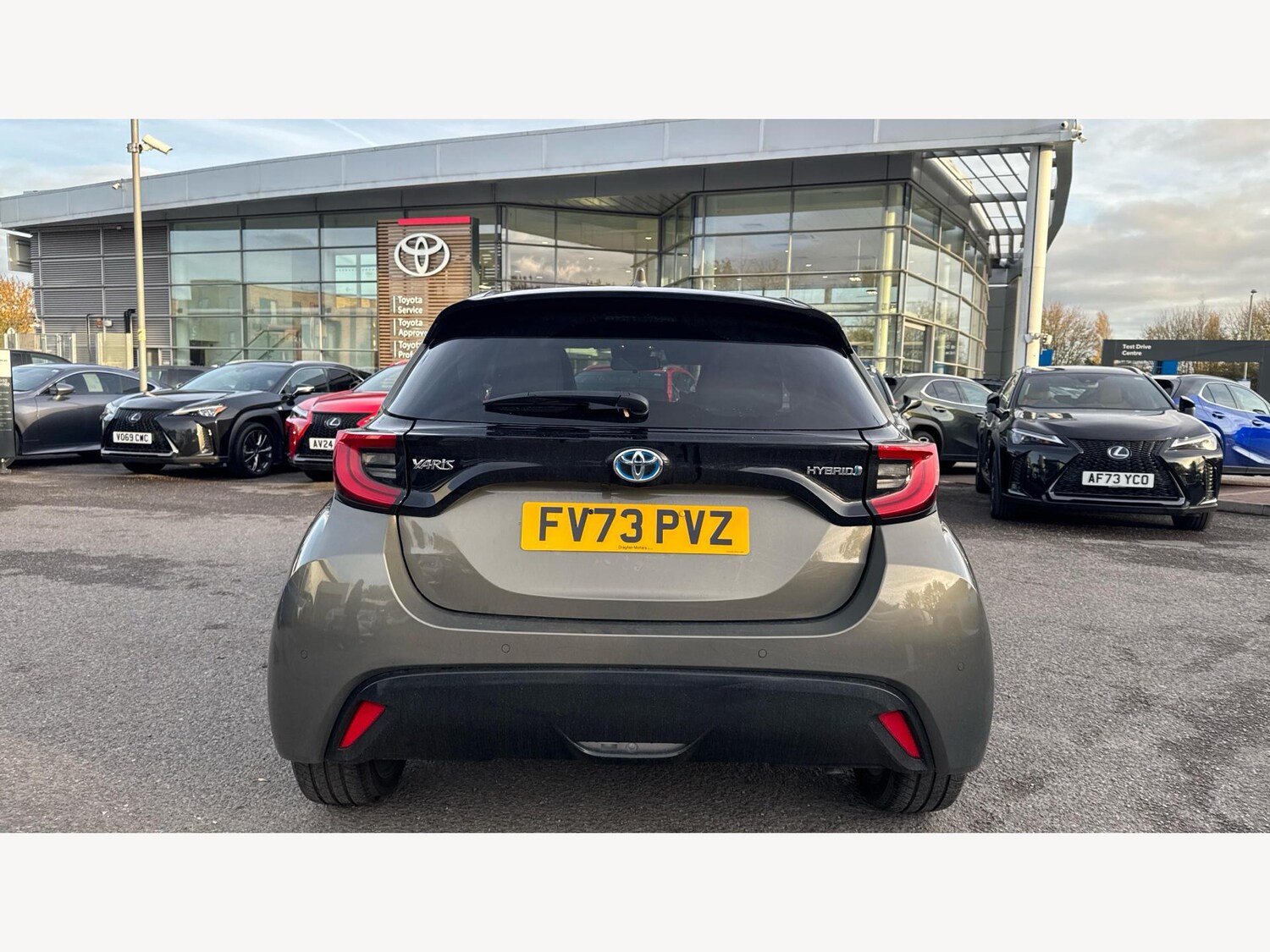 Used Toyota Yaris 2023 for sale - 76485443: Photo 21