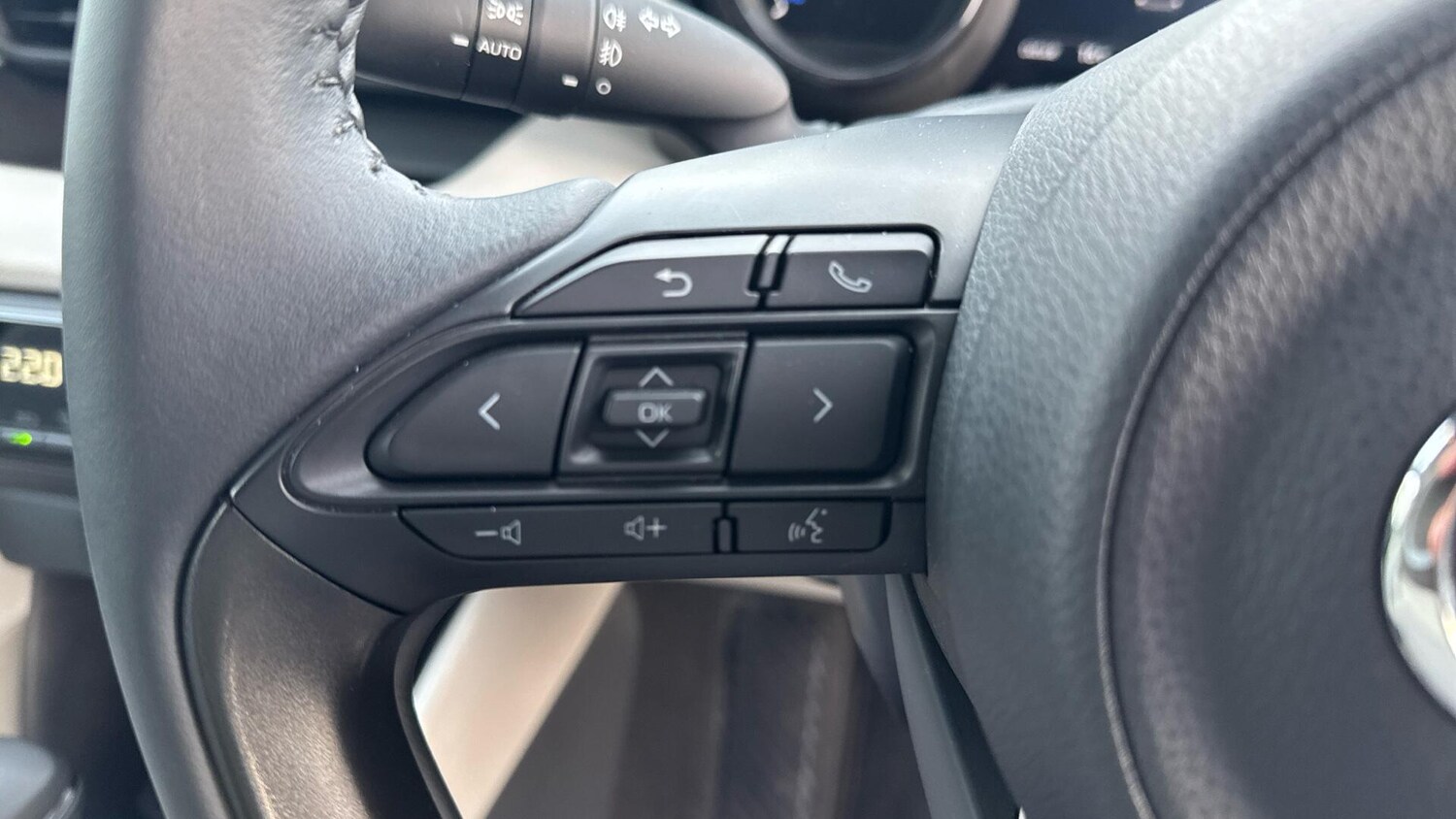 Used Toyota Yaris 2023 for sale - 76485443: Photo 36