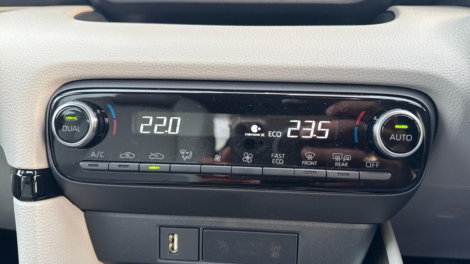 Used Toyota Yaris 2023 for sale - 76485443: Photo 40