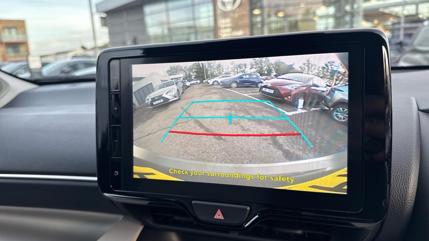 Used Toyota Yaris 2023 for sale - 76485443: Photo 41