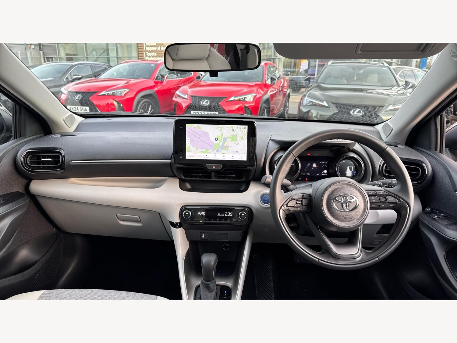 Used Toyota Yaris 2023 for sale - 76485443: Photo 7