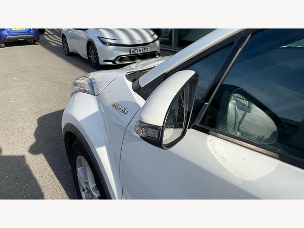 Used Toyota C-HR 2021 for sale - 76108574: Photo 40