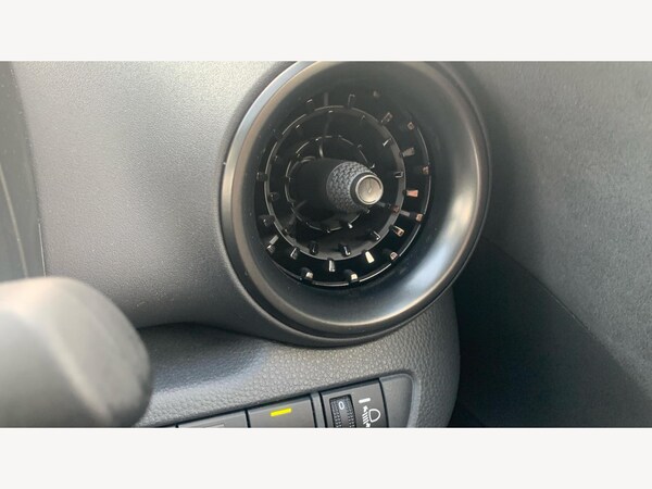 Used Toyota C-HR 2024 for sale - 76201355: Photo 39