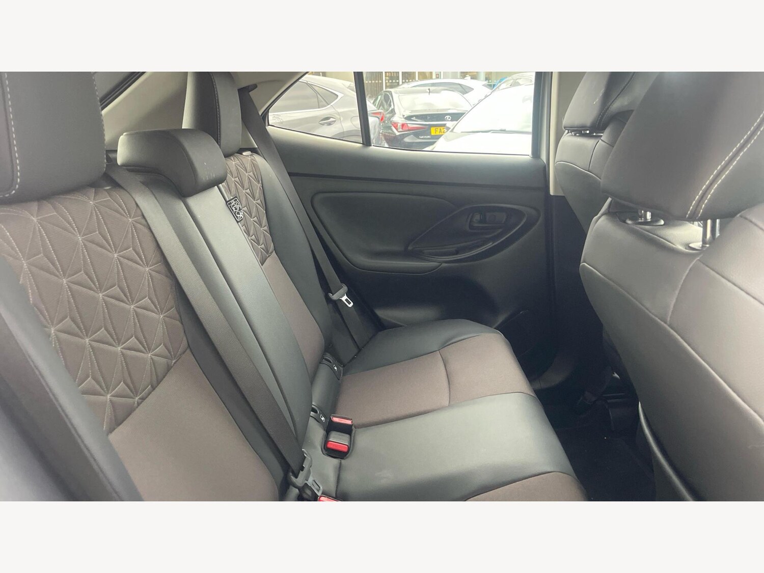 Used Toyota Yaris Cross for sale - 76702463: Photo 14