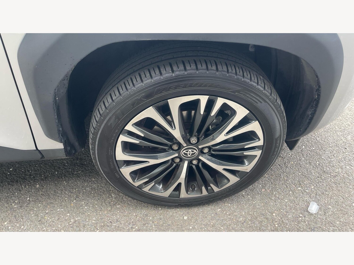 Used Toyota Yaris Cross for sale - 76702463: Photo 24