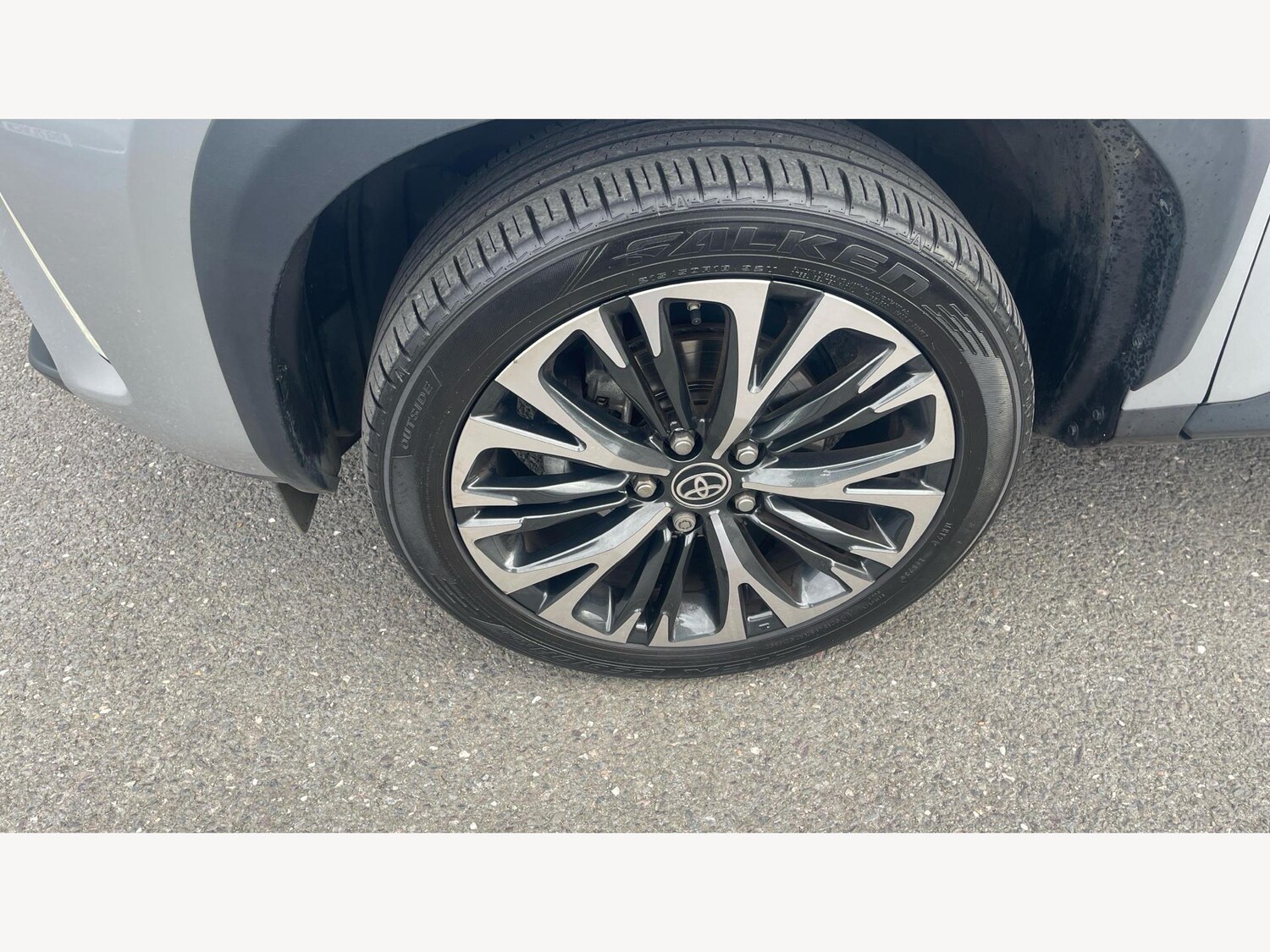 Used Toyota Yaris Cross for sale - 76702463: Photo 25