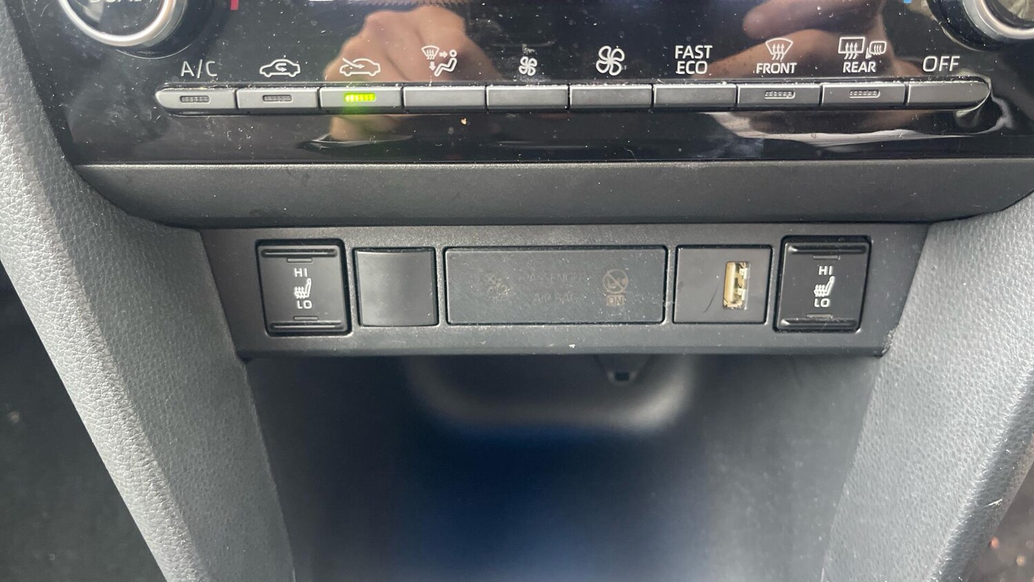 Used Toyota Yaris Cross for sale - 76702463: Photo 38