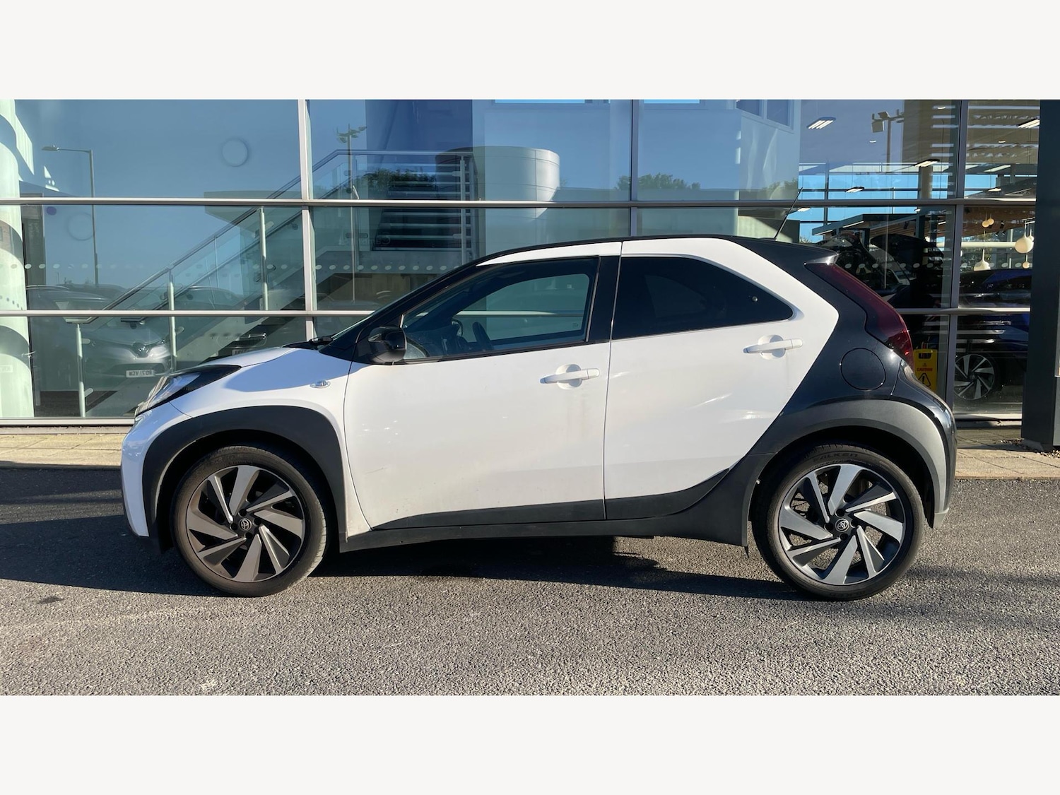 Used Toyota Aygo X 2024 for sale - 76399320: Photo 19