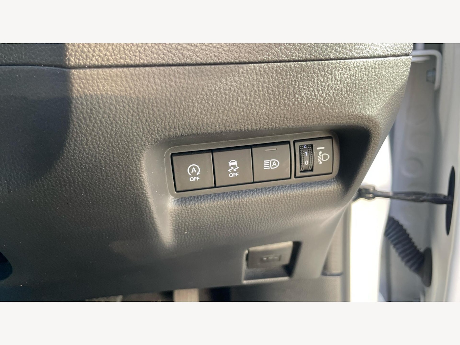 Used Toyota Aygo X 2024 for sale - 76399320: Photo 34