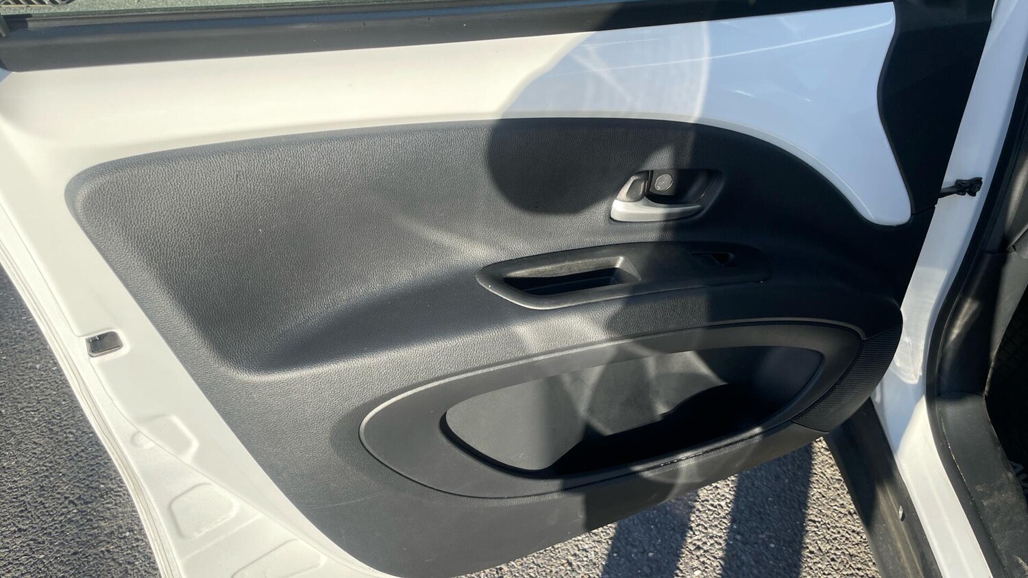 Used Toyota Aygo X 2024 for sale - 76399320: Photo 42