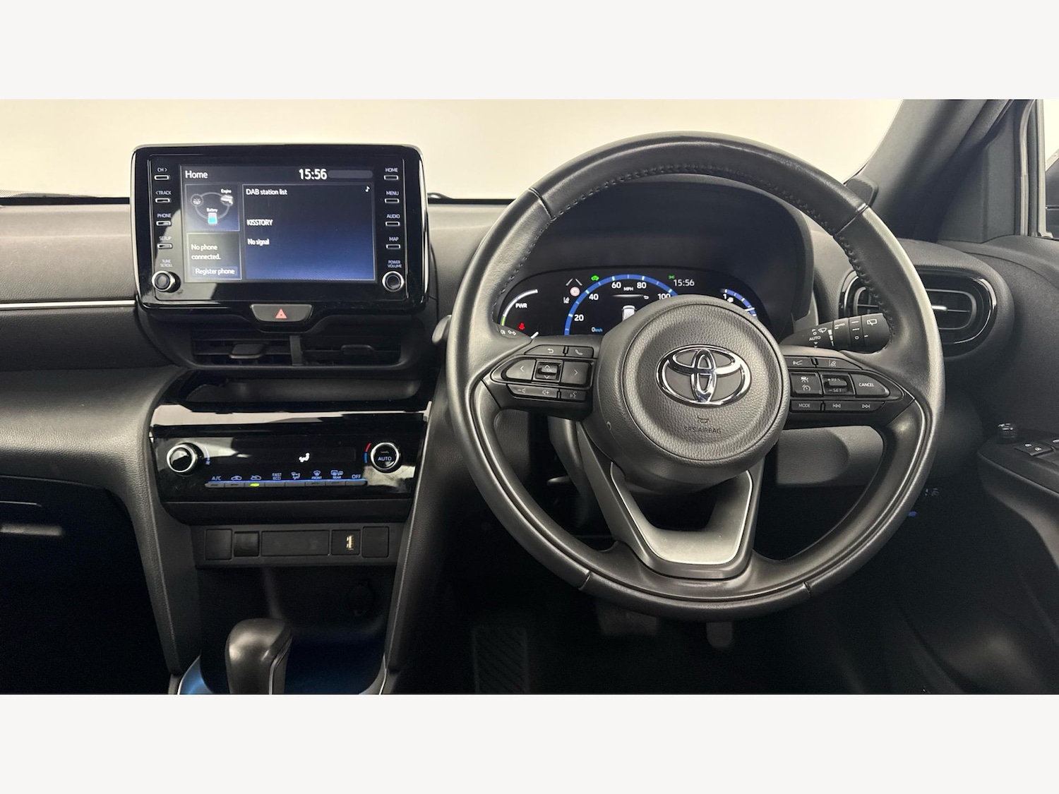 Used Toyota Yaris Cross 2022 for sale - 76689435: Photo 8