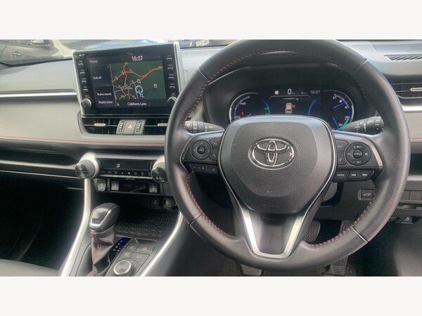 Used Toyota RAV4 2022 for sale - 76200065: Photo 10