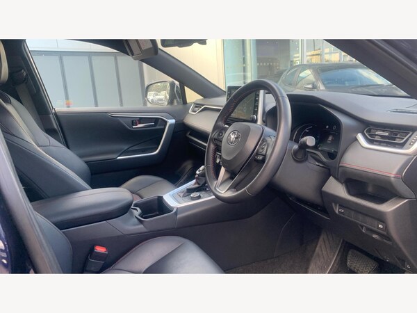 Used Toyota RAV4 2022 for sale - 76200065: Photo 13