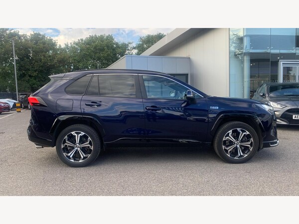 Used Toyota RAV4 2022 for sale - 76200065: Photo 18
