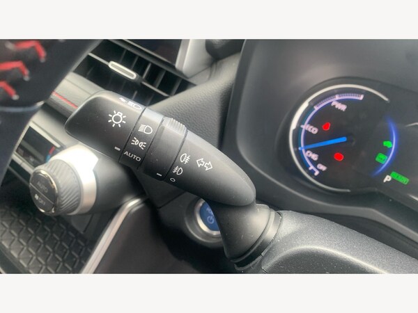 Used Toyota RAV4 2022 for sale - 76200065: Photo 36