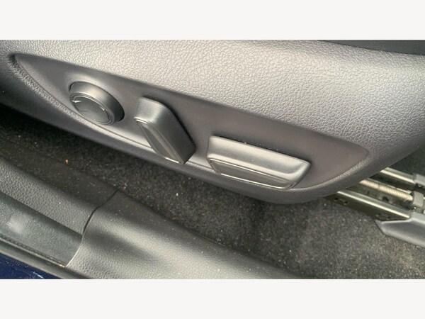 Used Toyota RAV4 2022 for sale - 76200065: Photo 37