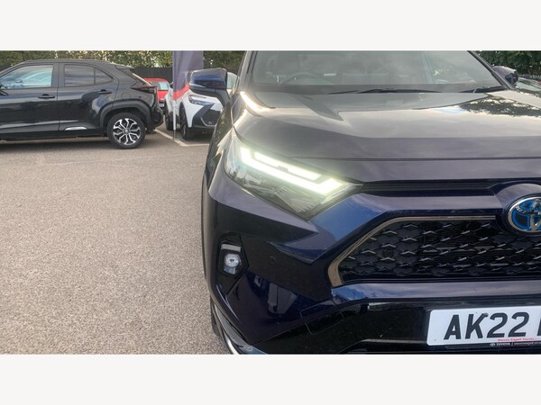 Used Toyota RAV4 2022 for sale - 76200065: Photo 38