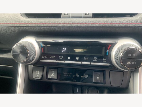 Used Toyota RAV4 2022 for sale - 76200065: Photo 41