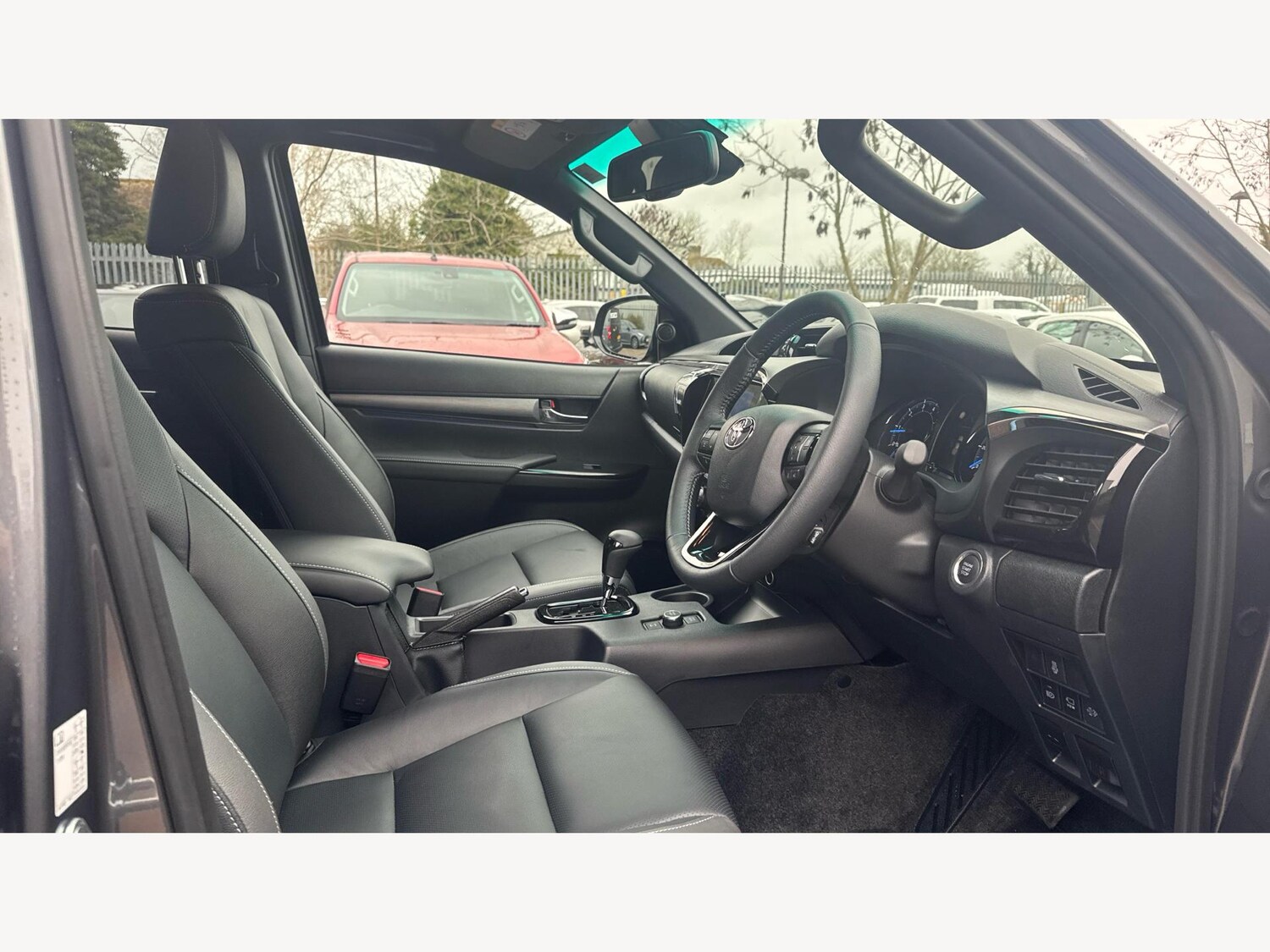 Used Toyota Hilux for sale - 77175061: Photo 13