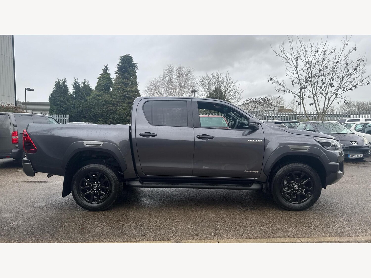 Used Toyota Hilux for sale - 77175061: Photo 18