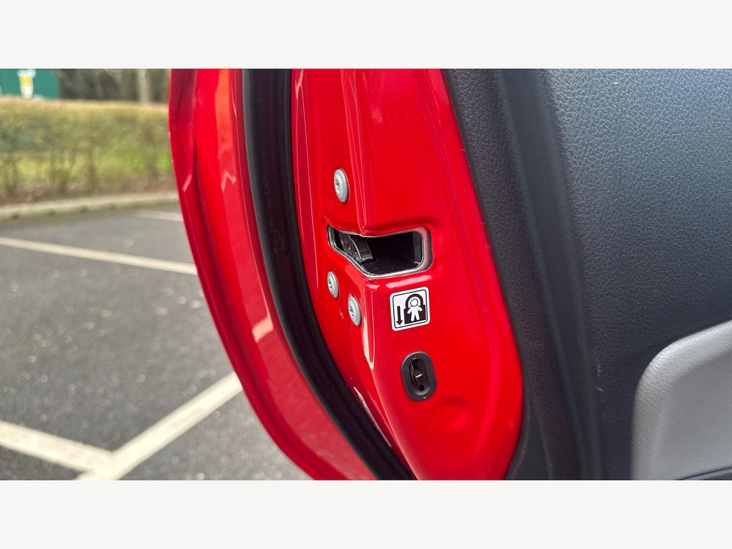 Used Toyota Yaris 2019 for sale - 78141403: Photo 27