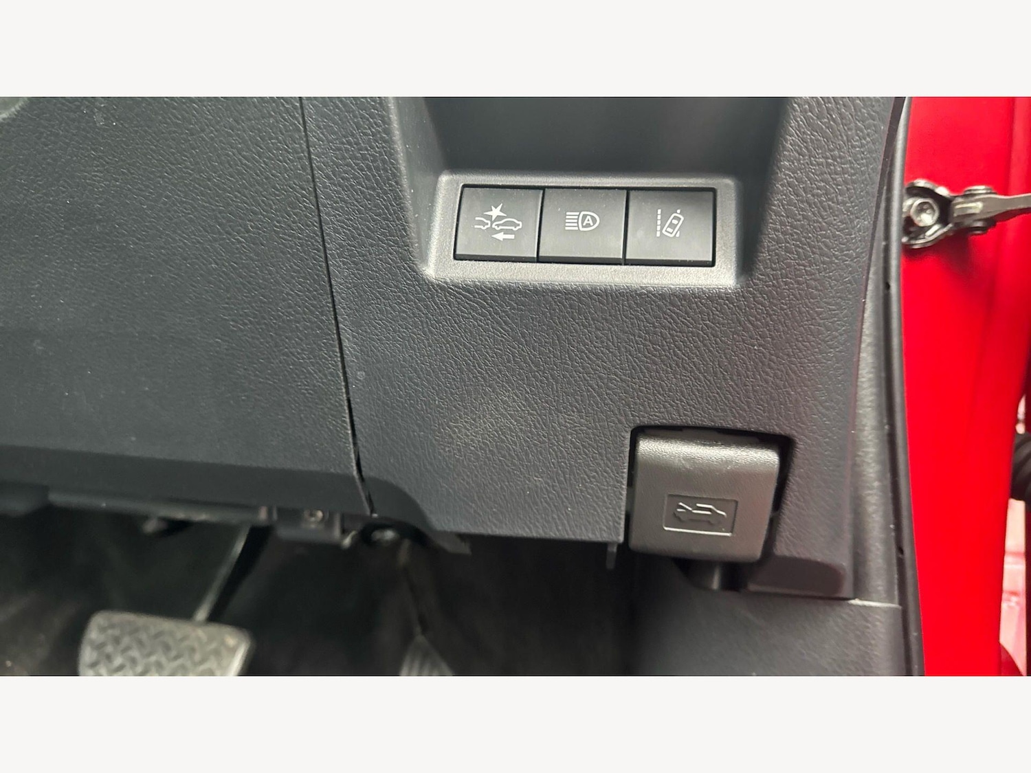 Used Toyota Yaris 2019 for sale - 78141403: Photo 34