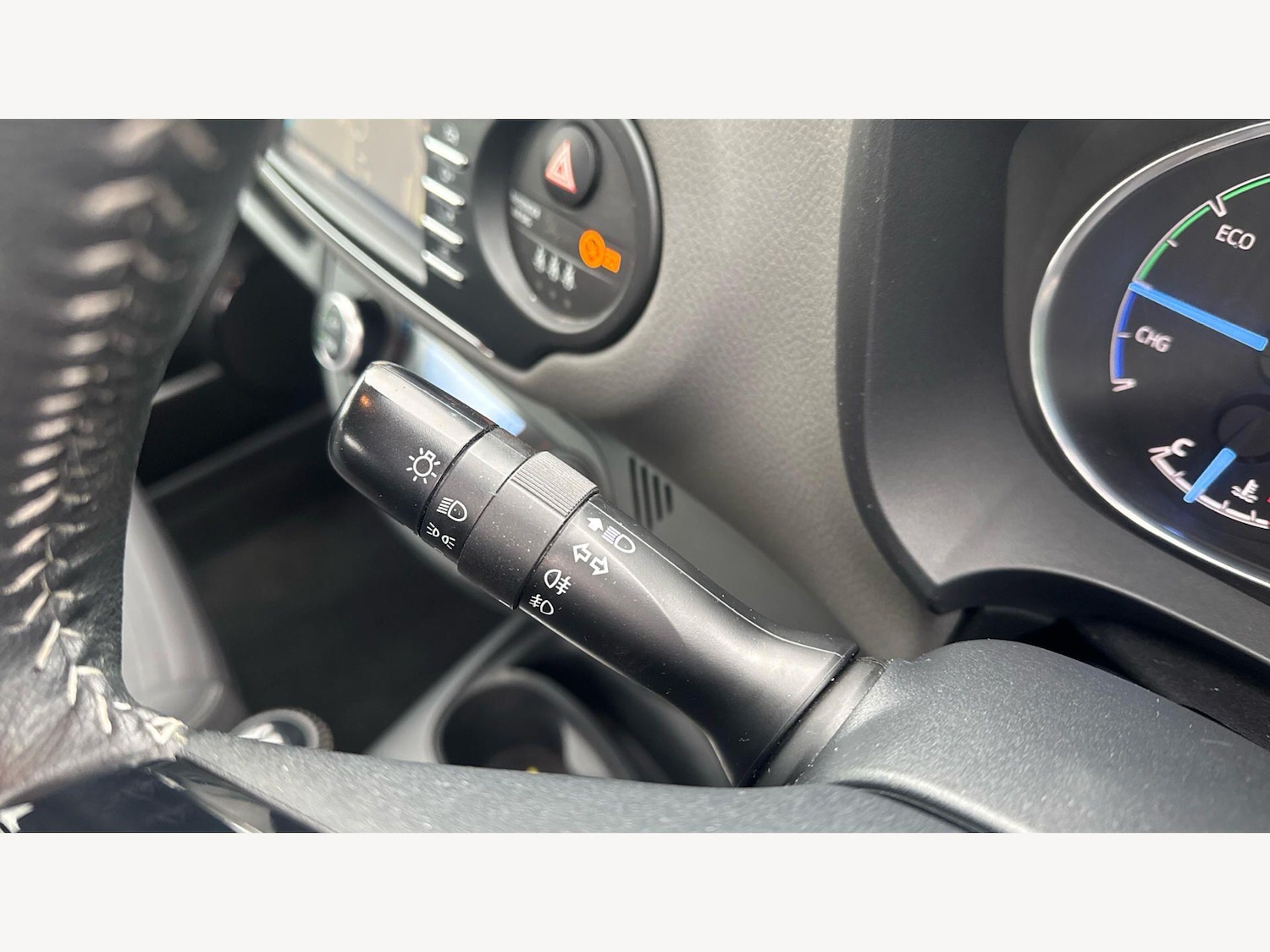 Used Toyota Yaris 2019 for sale - 78141403: Photo 41