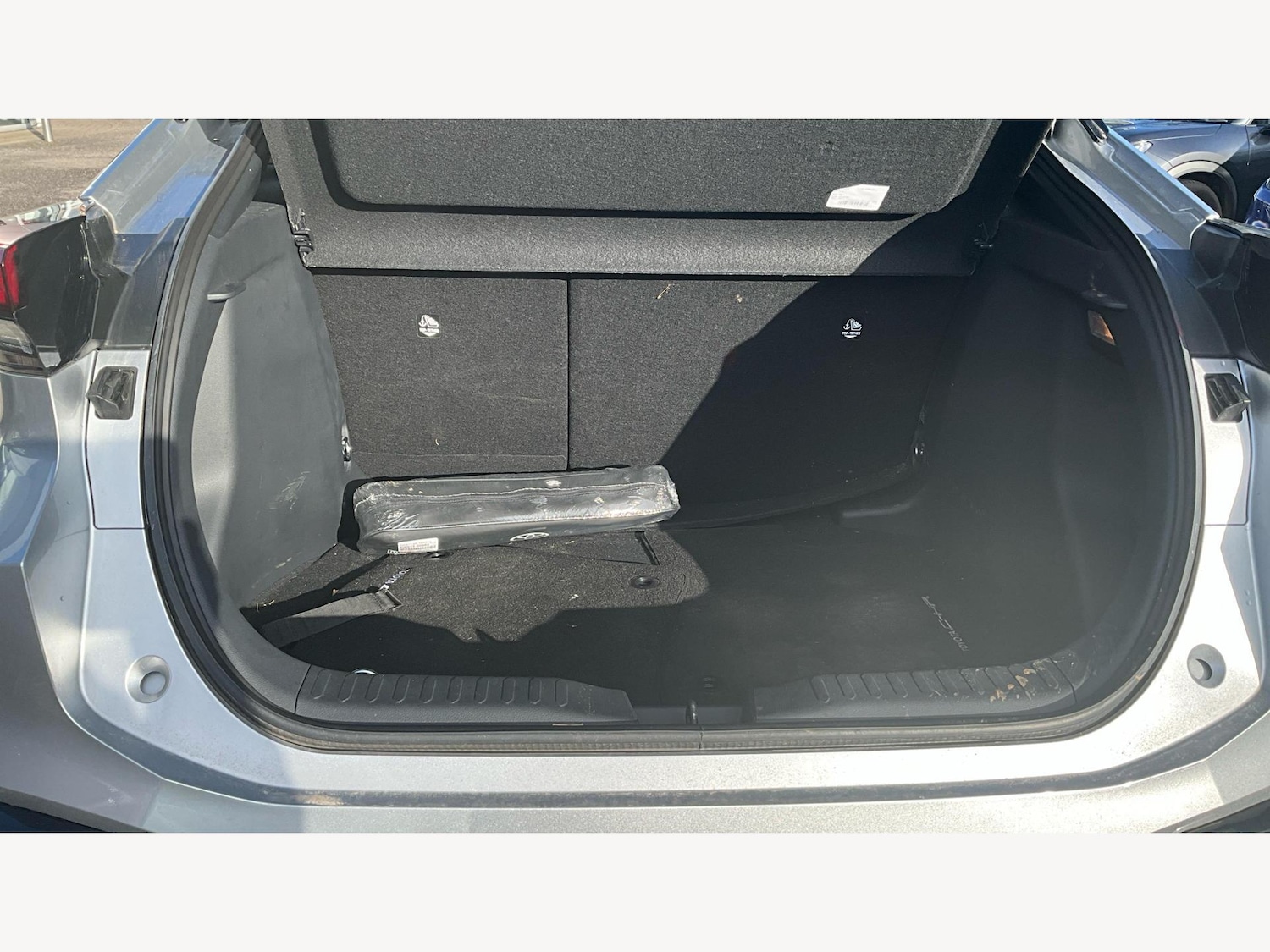 Used Toyota C-HR for sale - 77549996: Photo 16