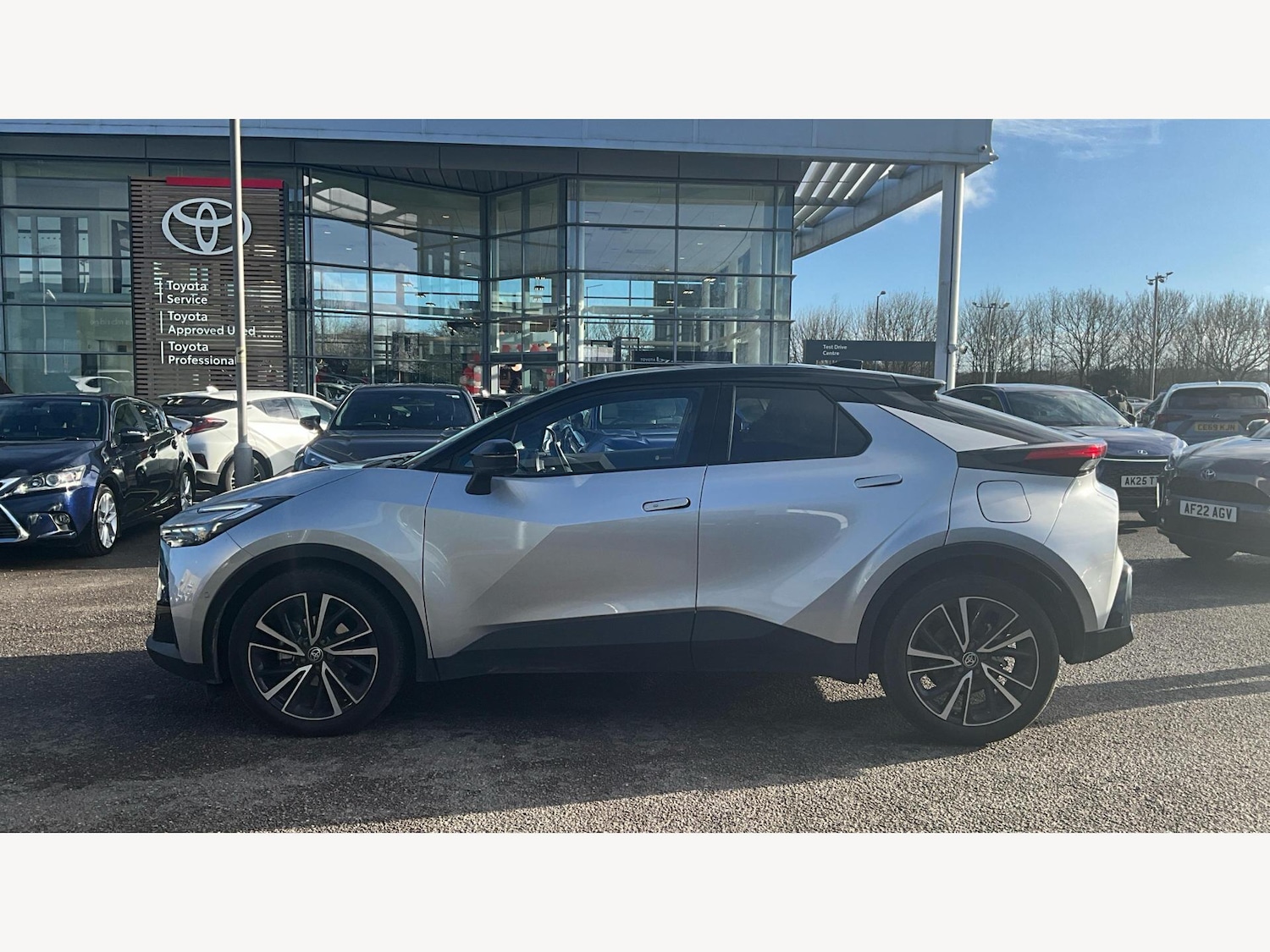 Used Toyota C-HR for sale - 77549996: Photo 19