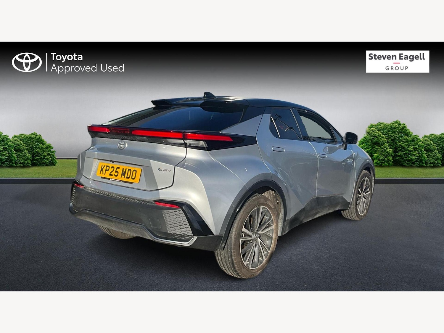 Used Toyota C-HR for sale - 77549996: Photo 2