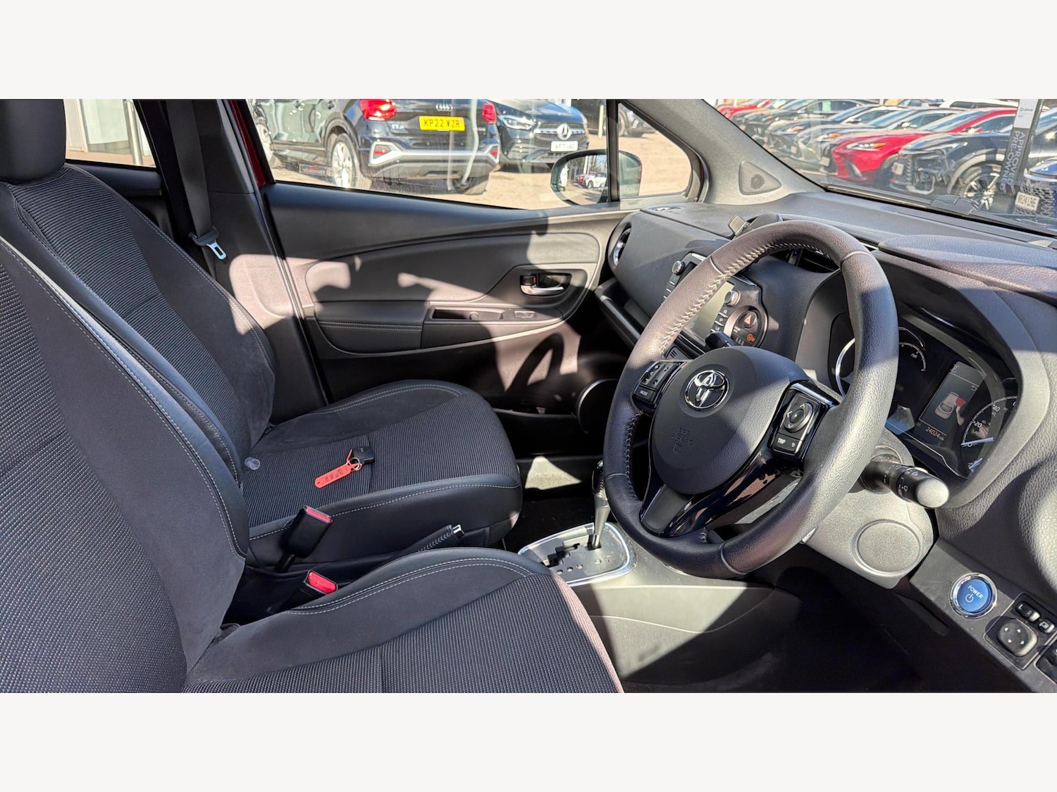 Used Toyota Yaris 2019 for sale - 77625745: Photo 13