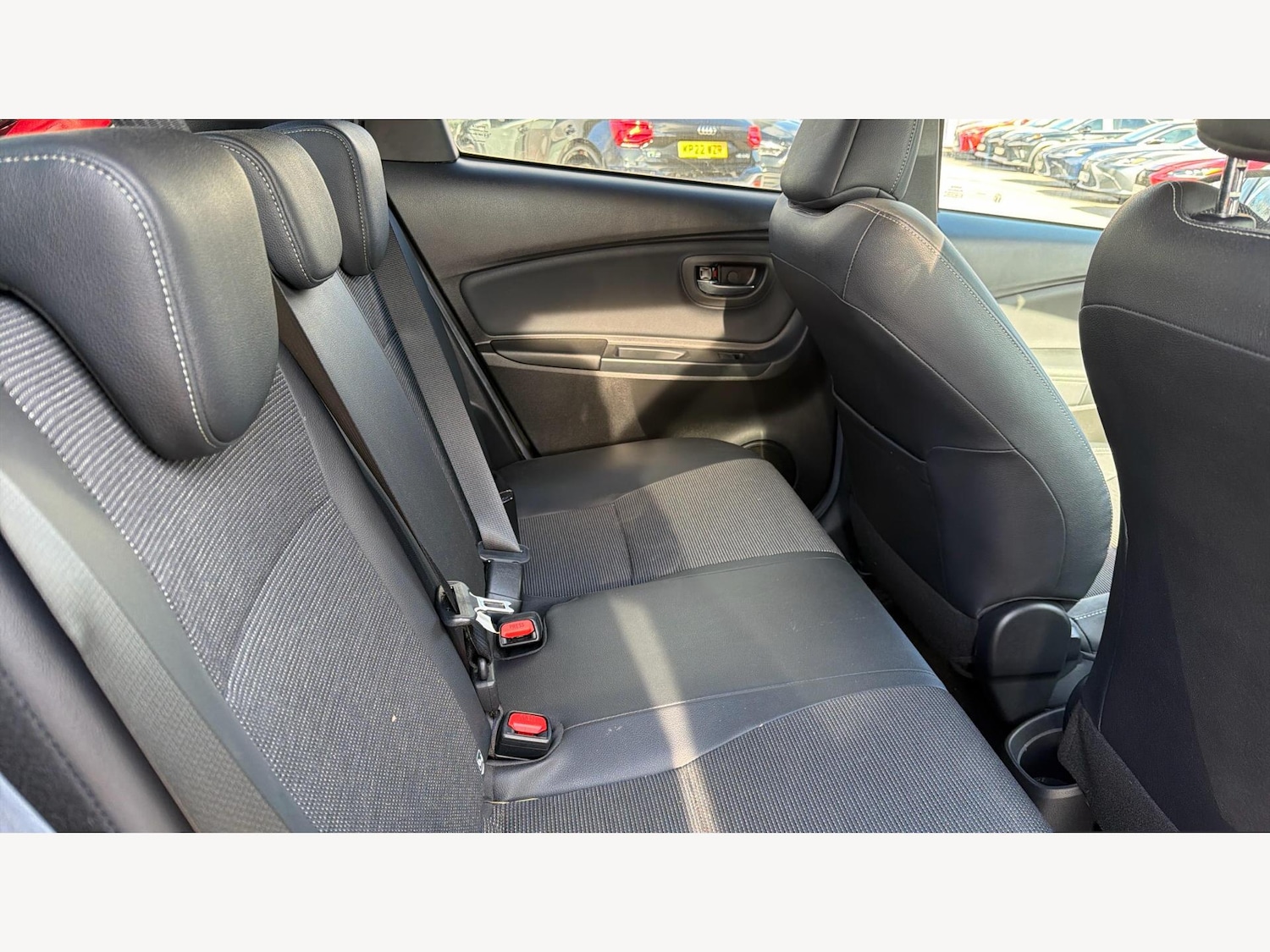 Used Toyota Yaris 2019 for sale - 77625745: Photo 14