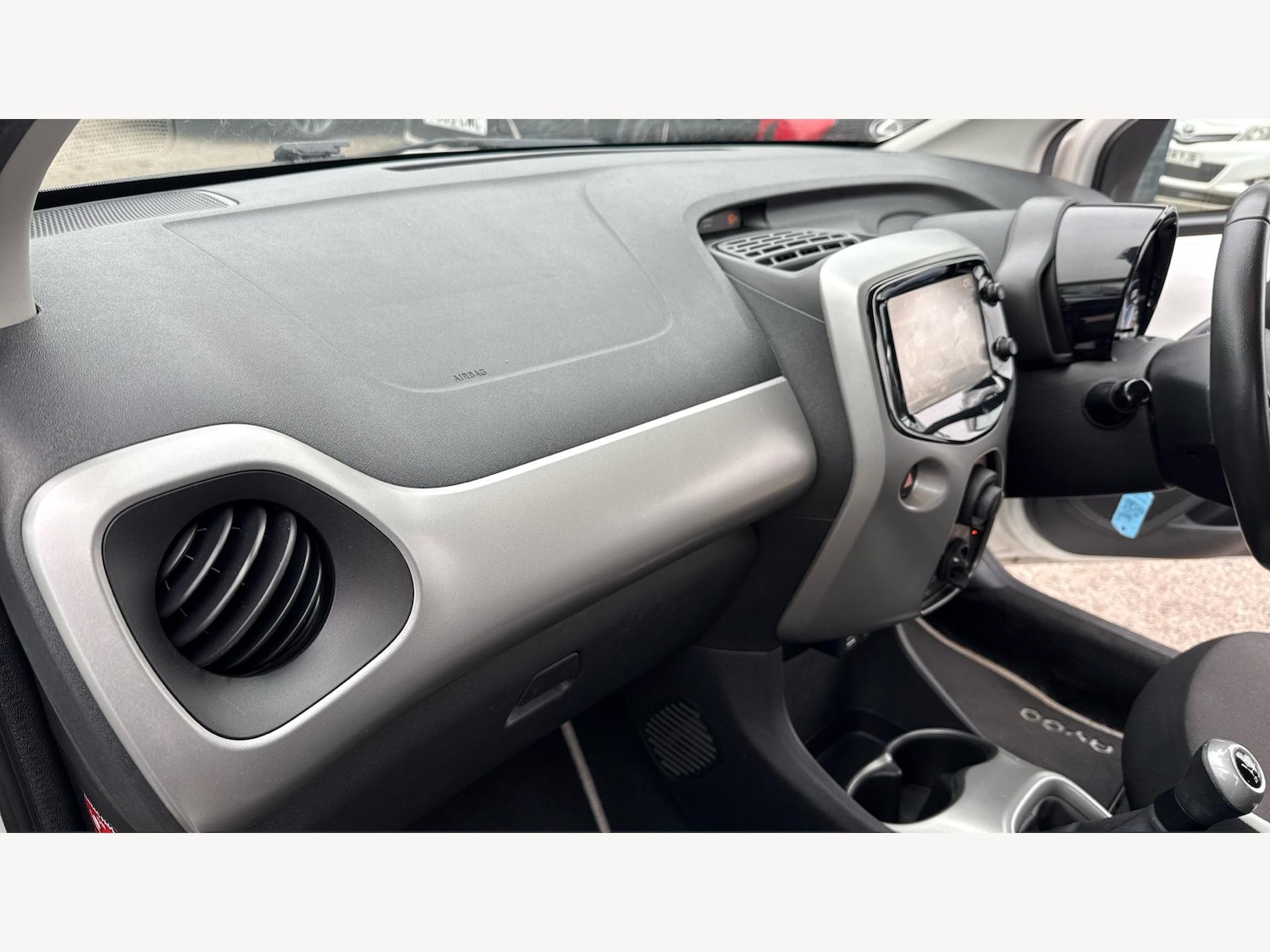 Used Toyota AYGO 2015 for sale - 77074600: Photo 31