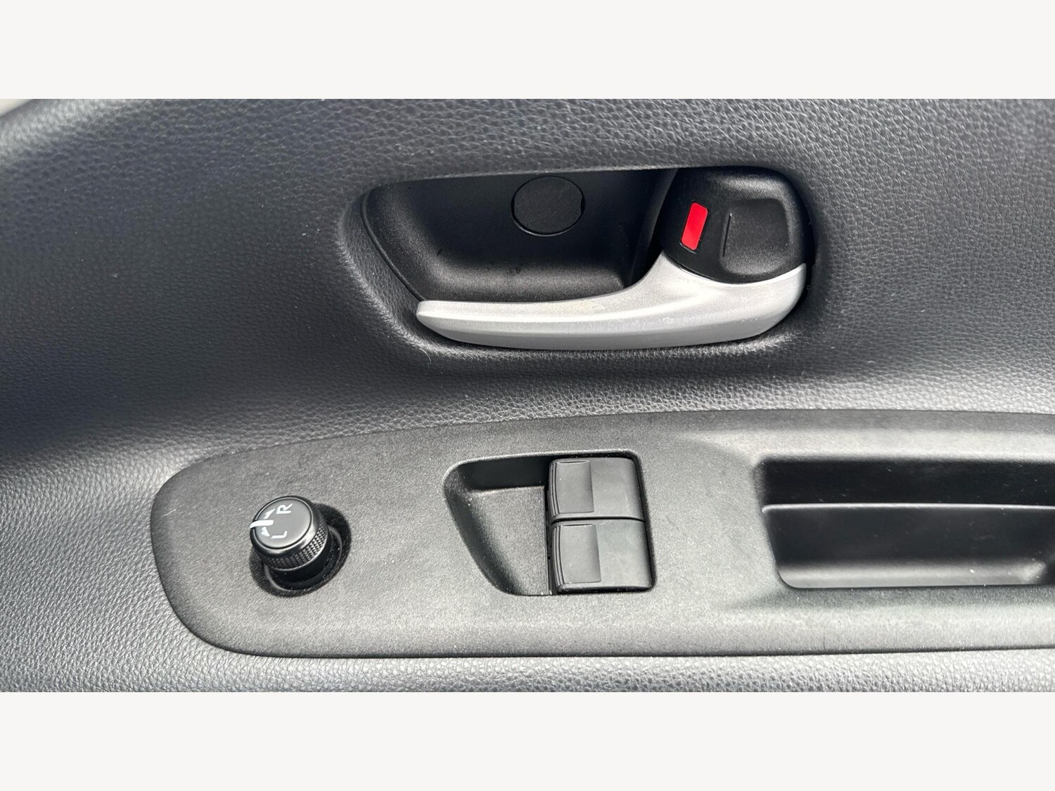 Used Toyota Aygo X 2024 for sale - 77143750: Photo 31