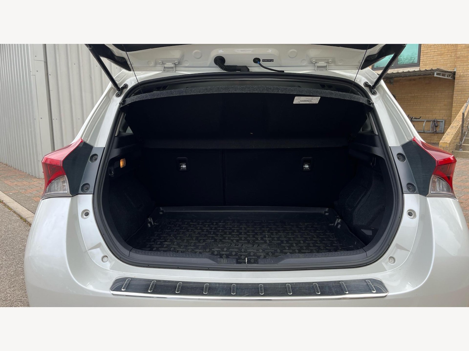 Used Toyota Auris 2017 for sale - 76399064: Photo 16