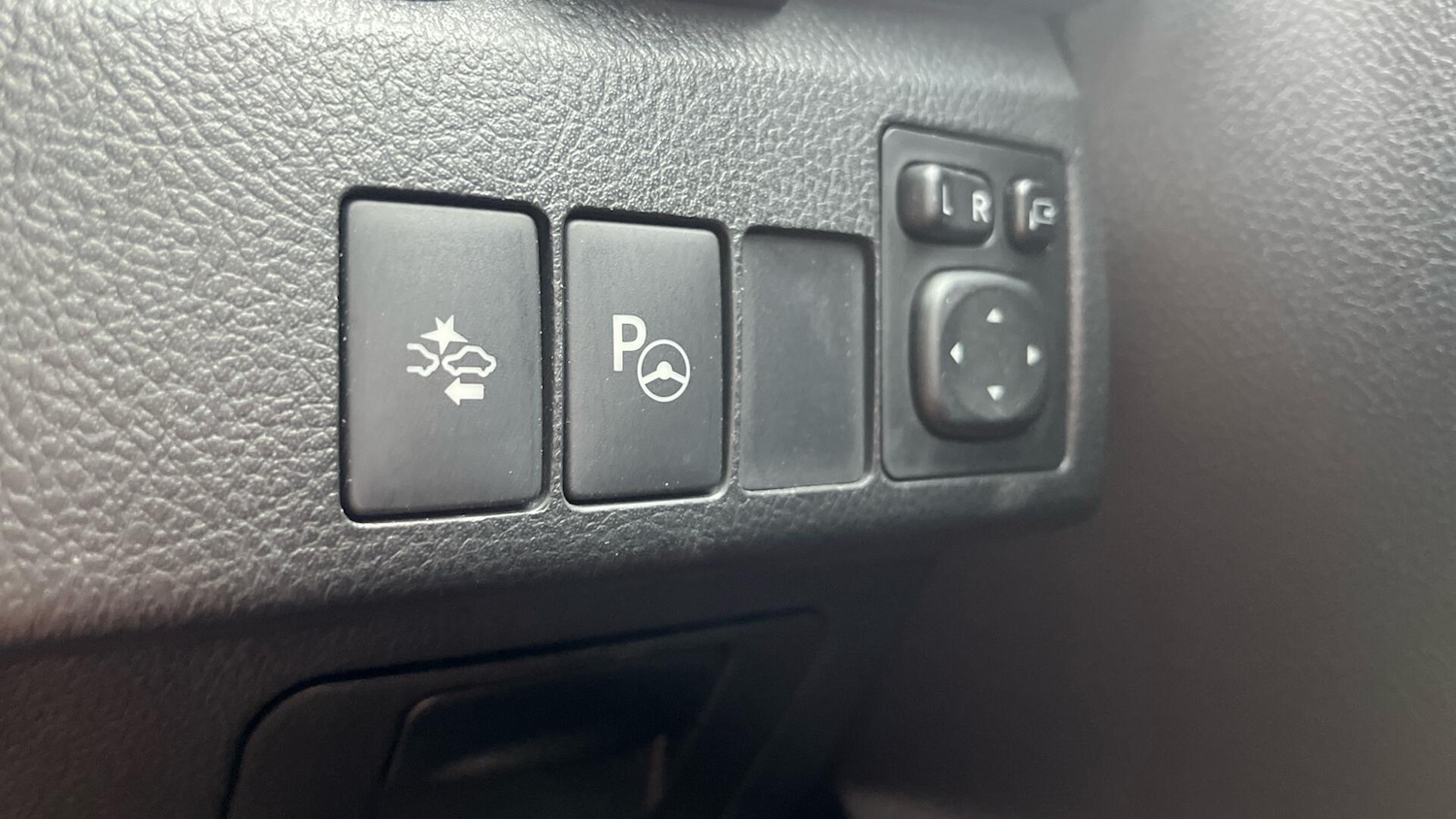 Used Toyota Auris 2017 for sale - 76399064: Photo 33