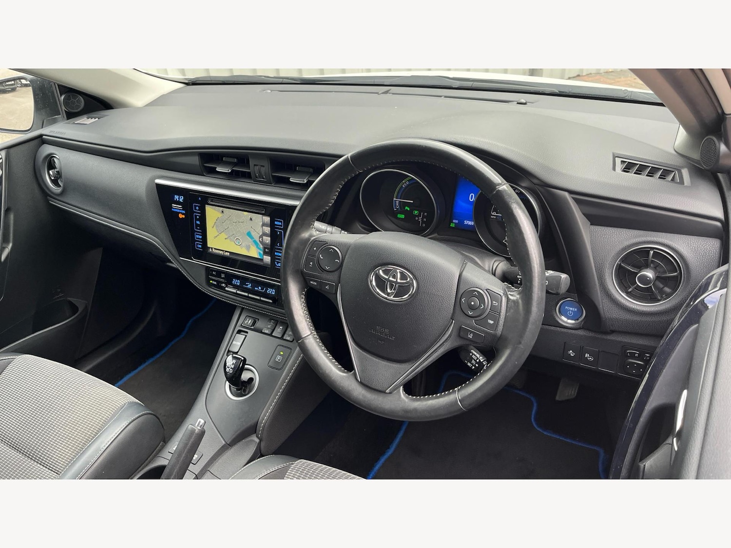 Used Toyota Auris 2017 for sale - 76399064: Photo 7