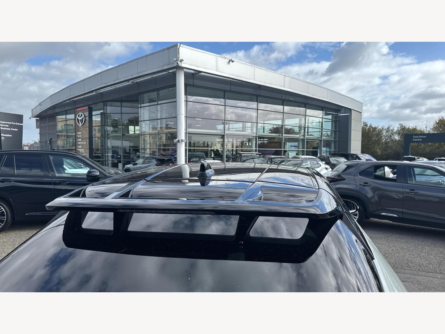 Used Toyota C-HR 2023 for sale - 77144688: Photo 31