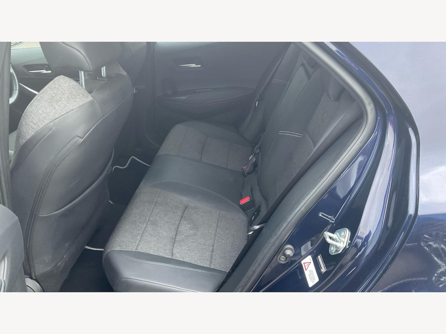 Used Toyota Corolla 2023 for sale - 76702210: Photo 15