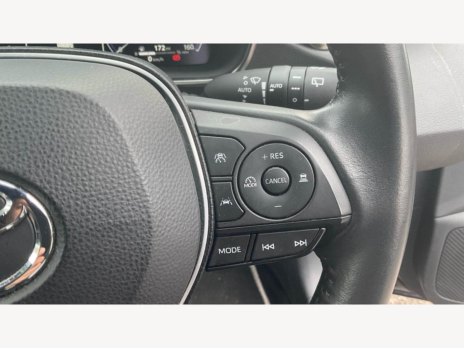 Used Toyota Corolla 2023 for sale - 76702210: Photo 29