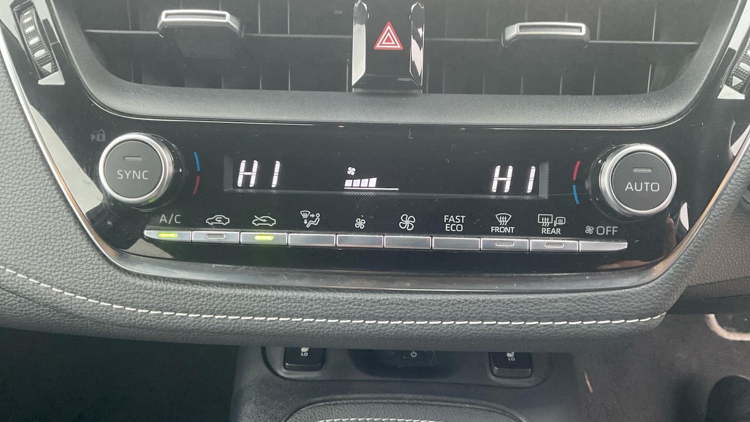 Used Toyota Corolla 2023 for sale - 76702210: Photo 35