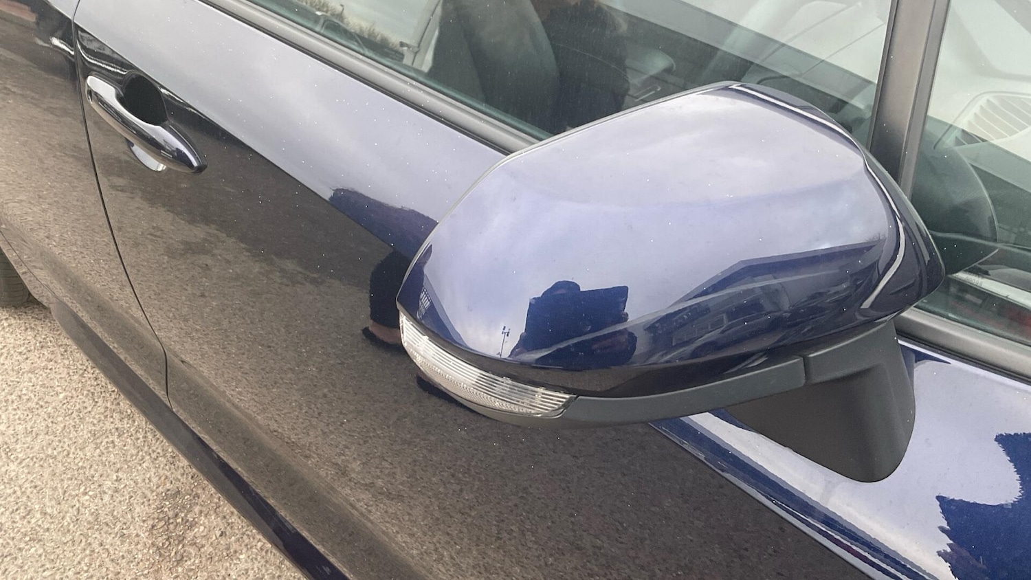 Used Toyota Corolla 2023 for sale - 76702210: Photo 42