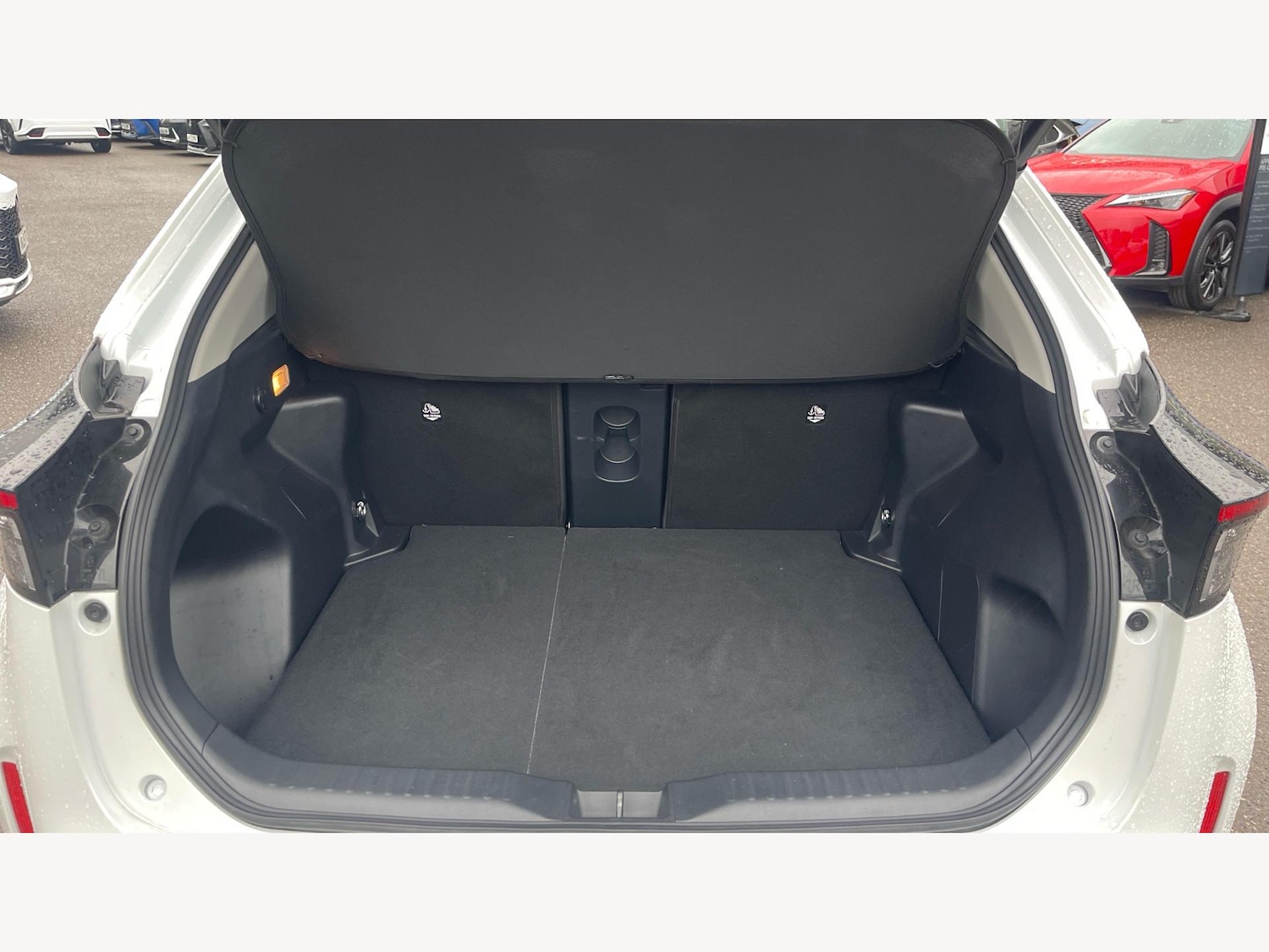 Used Toyota Yaris Cross 2024 for sale - 76952790: Photo 16