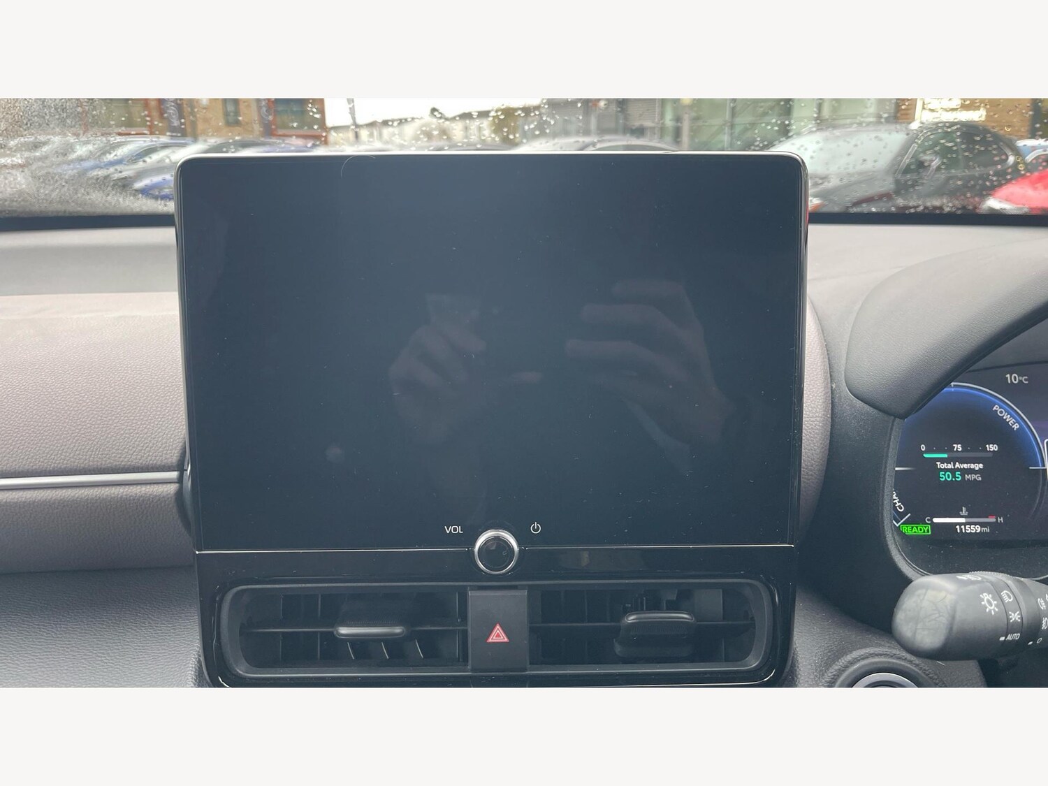 Used Toyota Yaris Cross 2024 for sale - 76952790: Photo 9