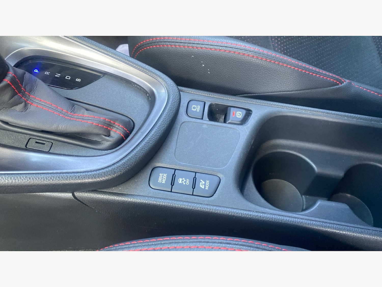 Used Toyota Yaris Cross 2024 for sale - 77230182: Photo 36