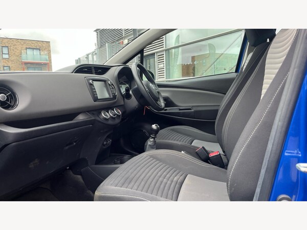 Used Toyota Yaris 2019 for sale - 76259437: Photo 12