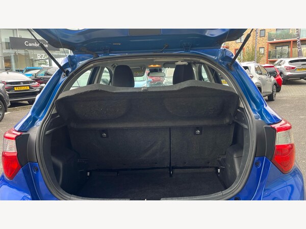 Used Toyota Yaris 2019 for sale - 76259437: Photo 16
