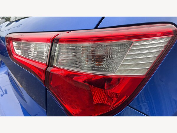 Used Toyota Yaris 2019 for sale - 76259437: Photo 22