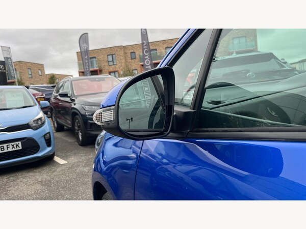 Used Toyota Yaris 2019 for sale - 76259437: Photo 26