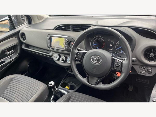 Used Toyota Yaris 2019 for sale - 76259437: Photo 7